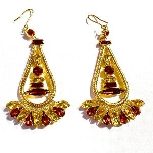 Vintage Elegant Gold and Brown Drop Rhinestone Earrings